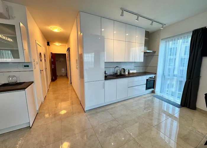 Faltom 12 Yacht Park Premium Sea View Apartamento *